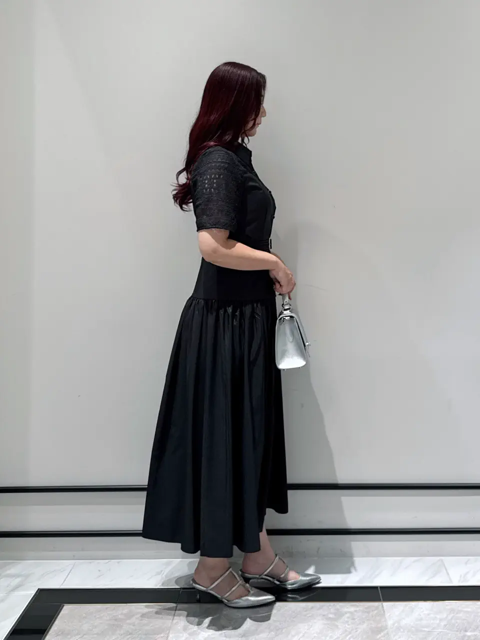 GRACE CONTINENTAL MOMOKO コーディネート画像