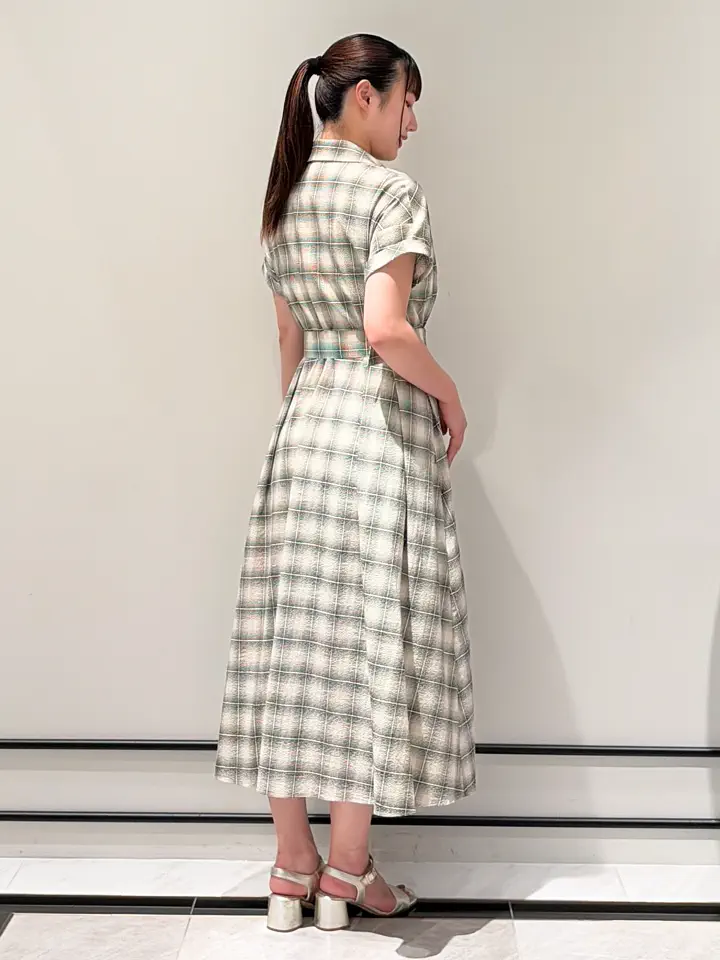 GRACE CONTINENTAL CHISAKO.S コーディネート画像