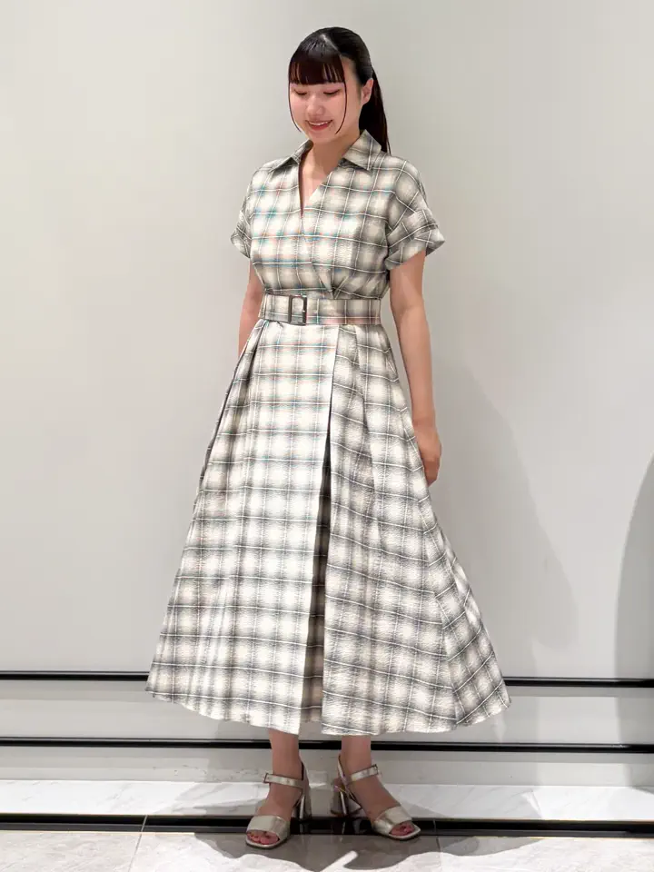 GRACE CONTINENTAL CHISAKO.S コーディネート画像