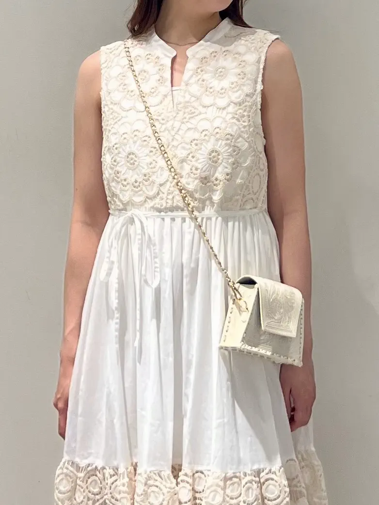 GRACE CONTINENTAL RIKO コーディネート画像
