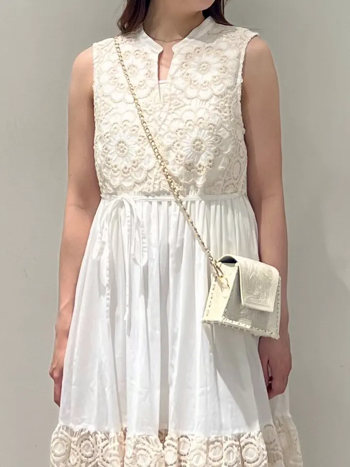 GRACE CONTINENTAL RIKO コーディネート画像