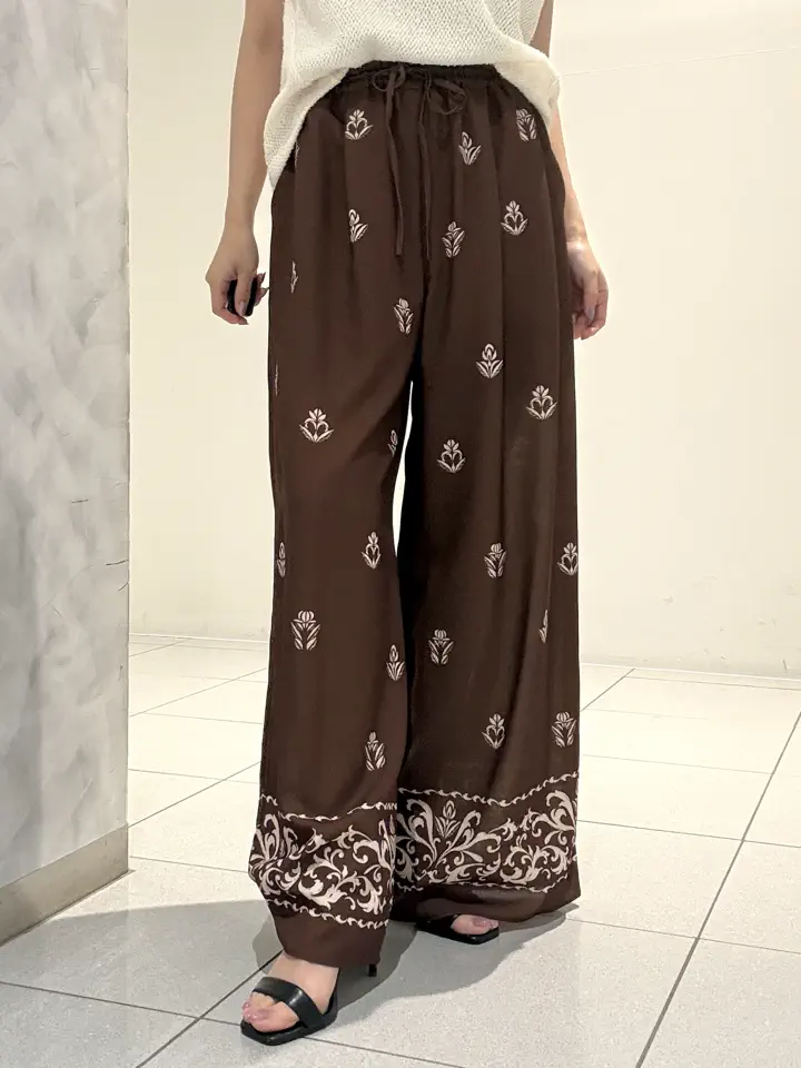GRACE CONTINENTAL FUKUSHIMA YURIE コーディネート画像