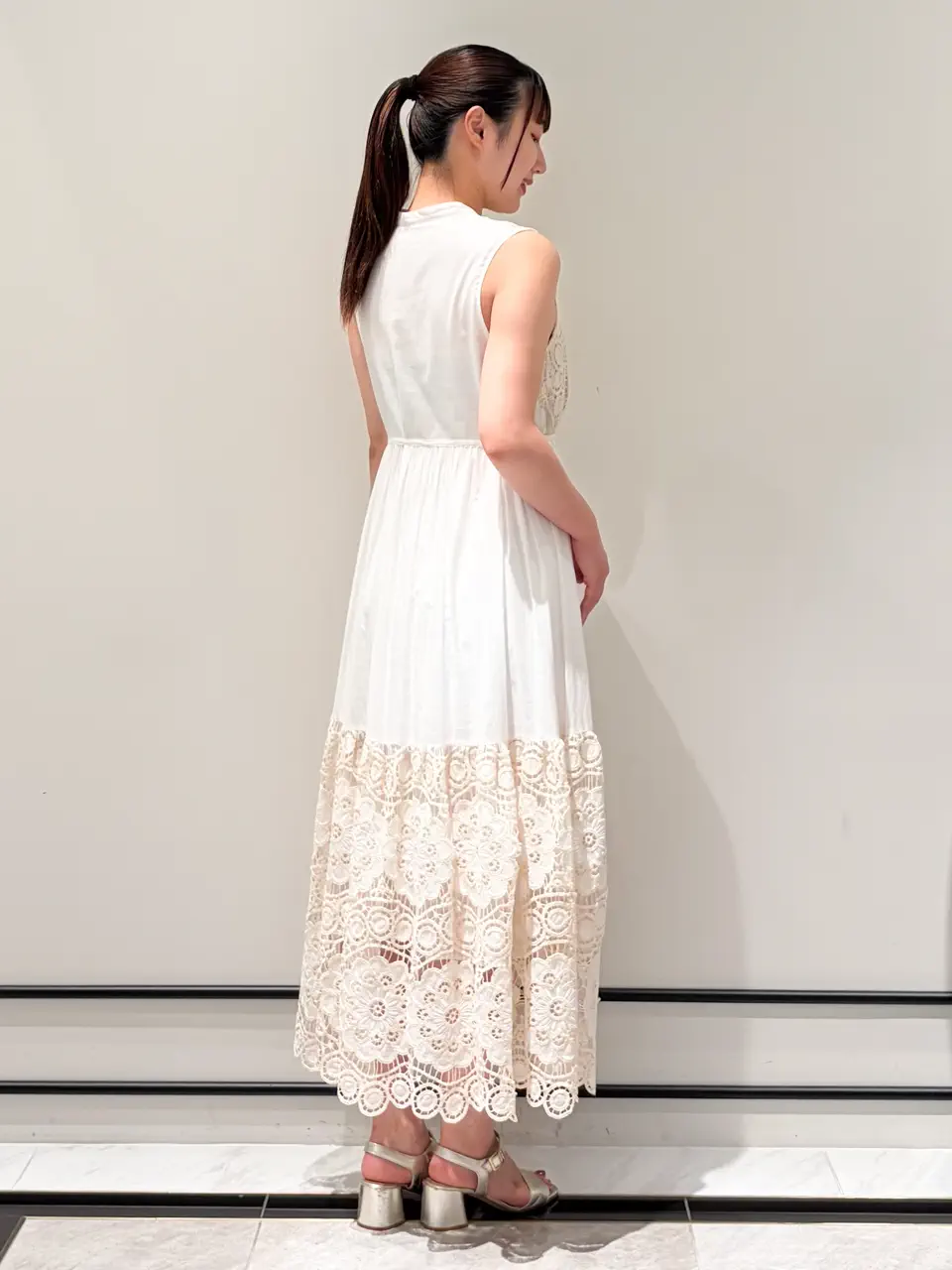GRACE CONTINENTAL CHISAKO.S コーディネート画像