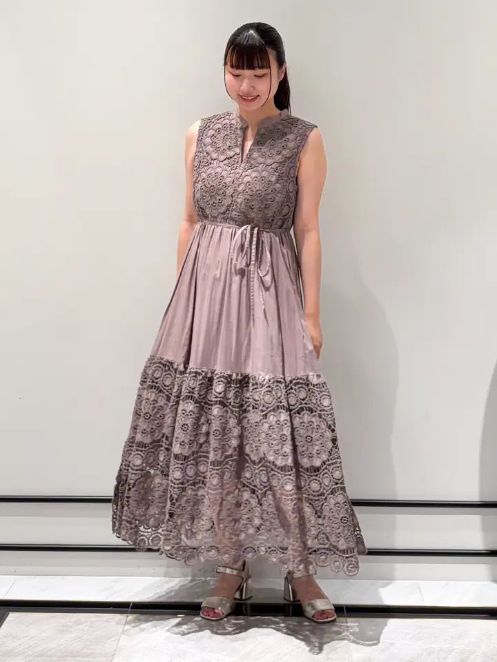 GRACE CONTINENTAL CHISAKO.S コーディネート画像