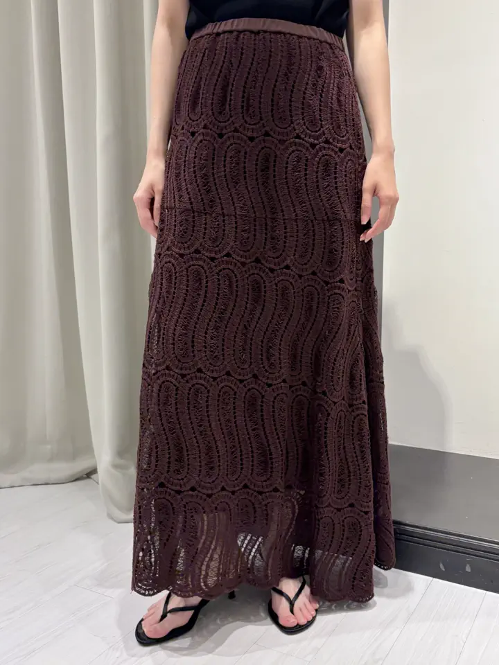 GRACE CONTINENTAL Abe コーディネート画像