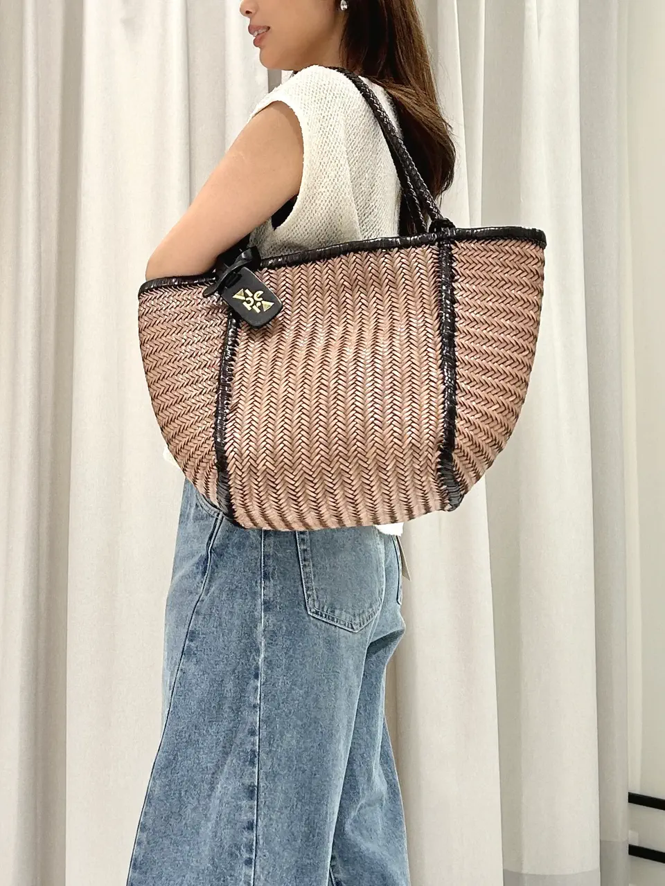 GRACE CONTINENTAL 志田　悠 コーディネート画像