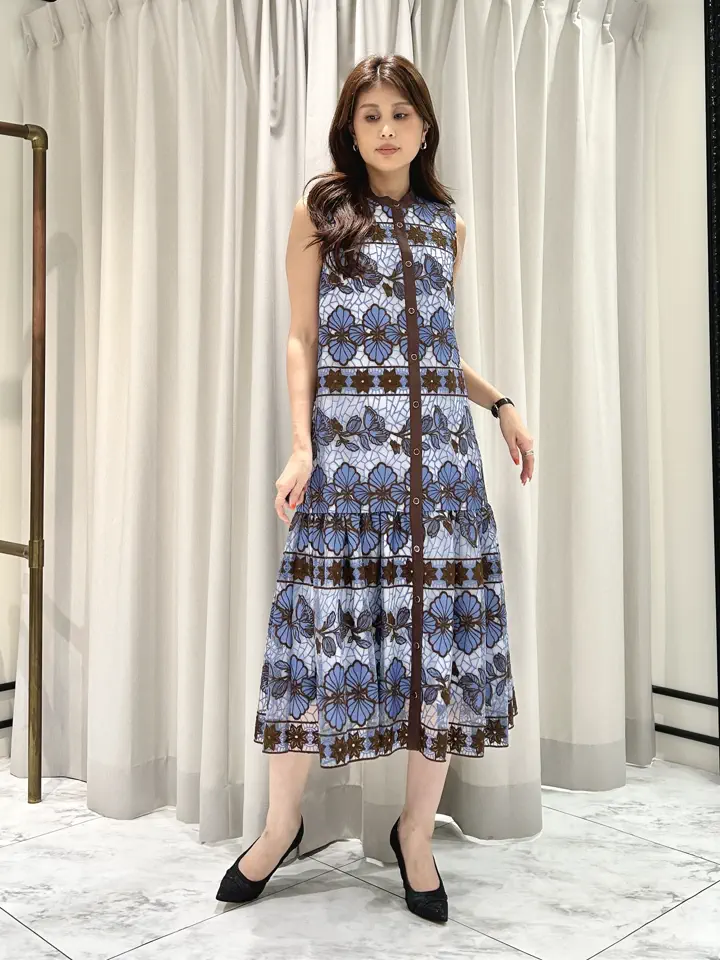 GRACE CONTINENTAL 志田　悠 コーディネート画像