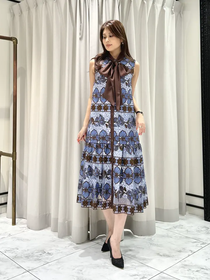 GRACE CONTINENTAL 志田　悠 コーディネート画像