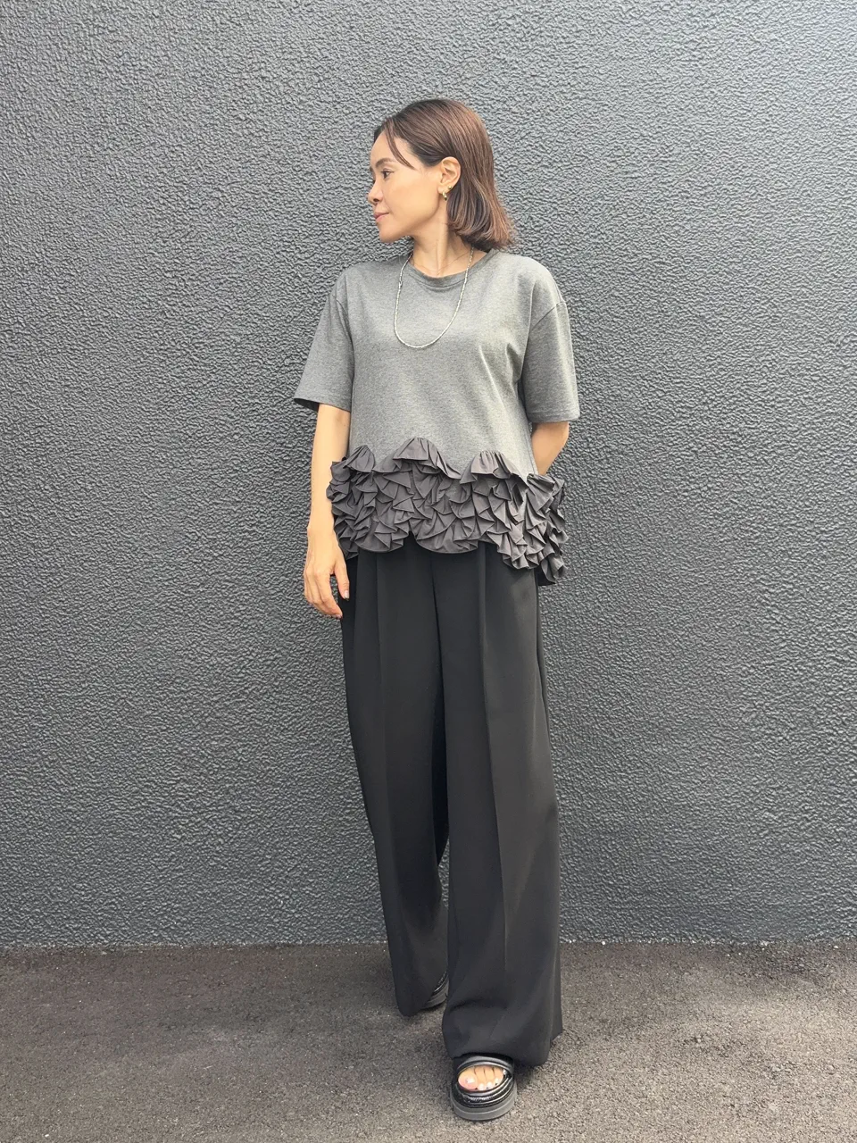  穐山　香織 コーディネート画像