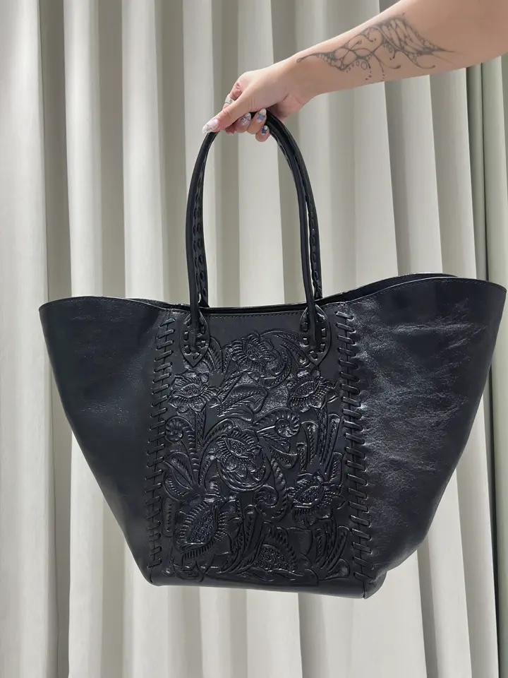 GRACE CONTINENTAL NORIA コーディネート画像