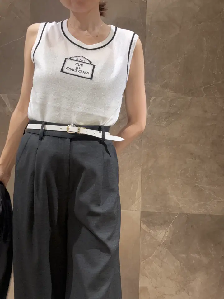GRACE CONTINENTAL 穐山　香織 コーディネート画像