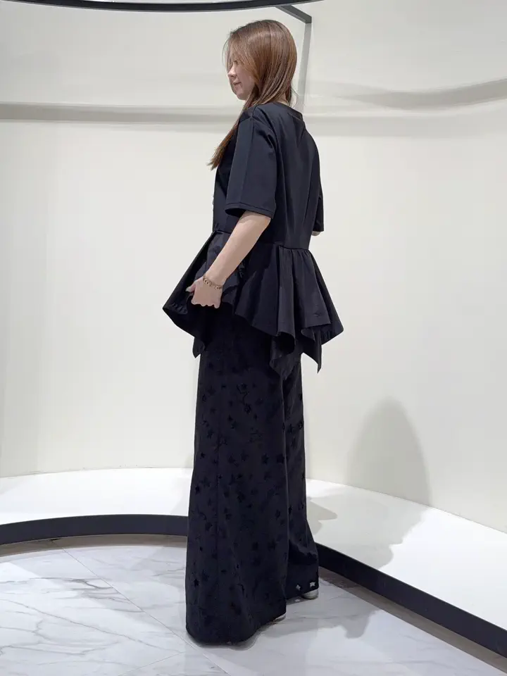 GRACE CONTINENTAL Suzuka コーディネート画像