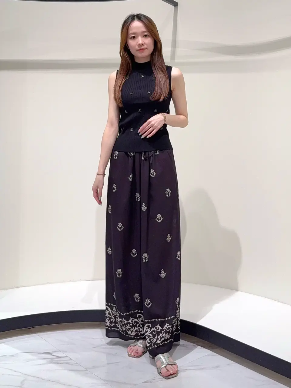GRACE CONTINENTAL Suzuka コーディネート画像
