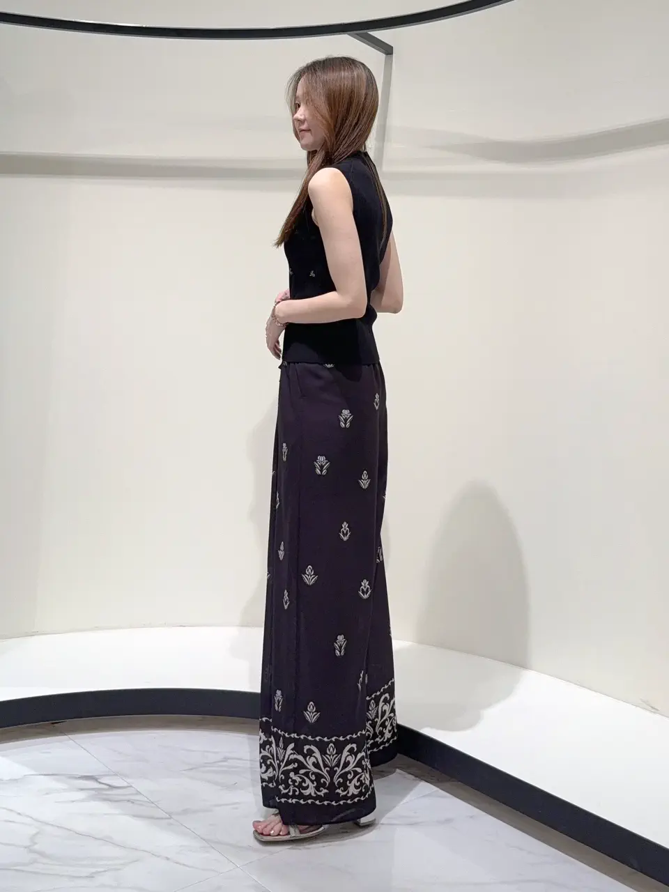 GRACE CONTINENTAL Suzuka コーディネート画像