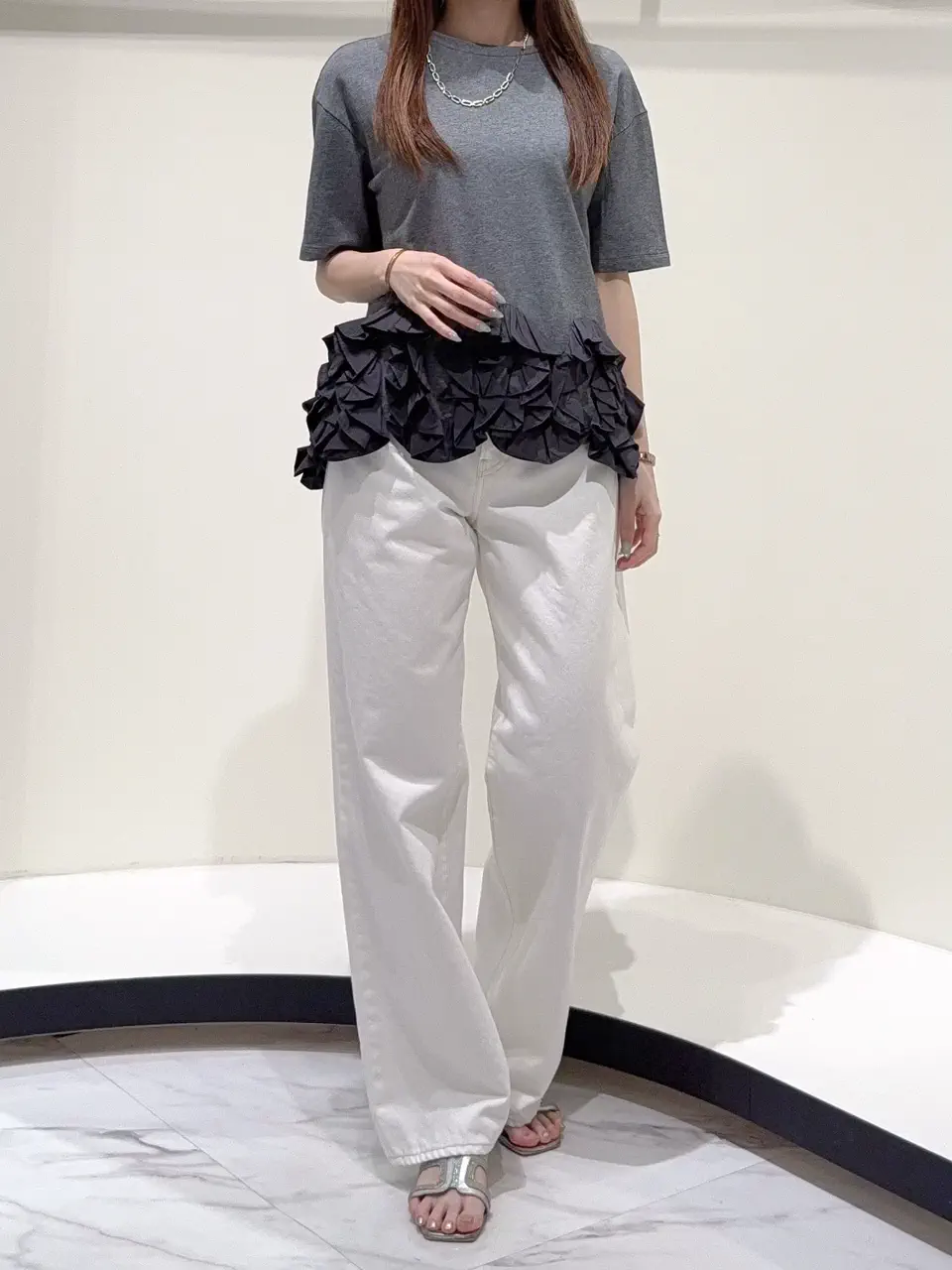 GRACE CONTINENTAL Suzuka コーディネート画像