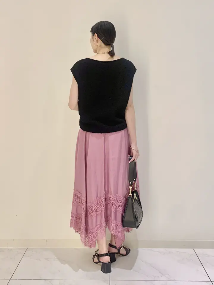 GRACE CONTINENTAL haruka iwasaki コーディネート画像