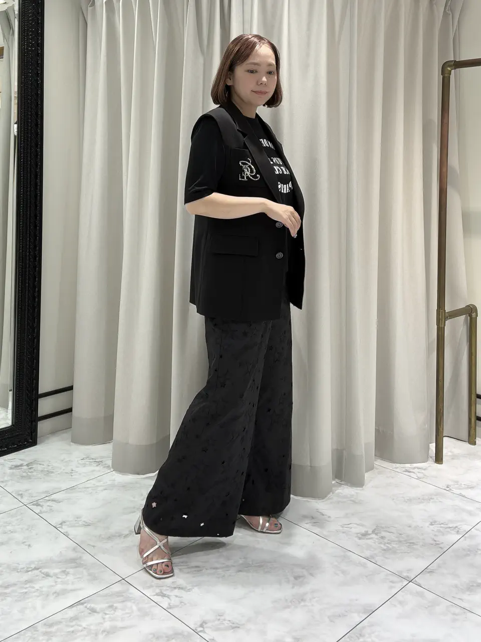 GRACE CONTINENTAL Izumi コーディネート画像