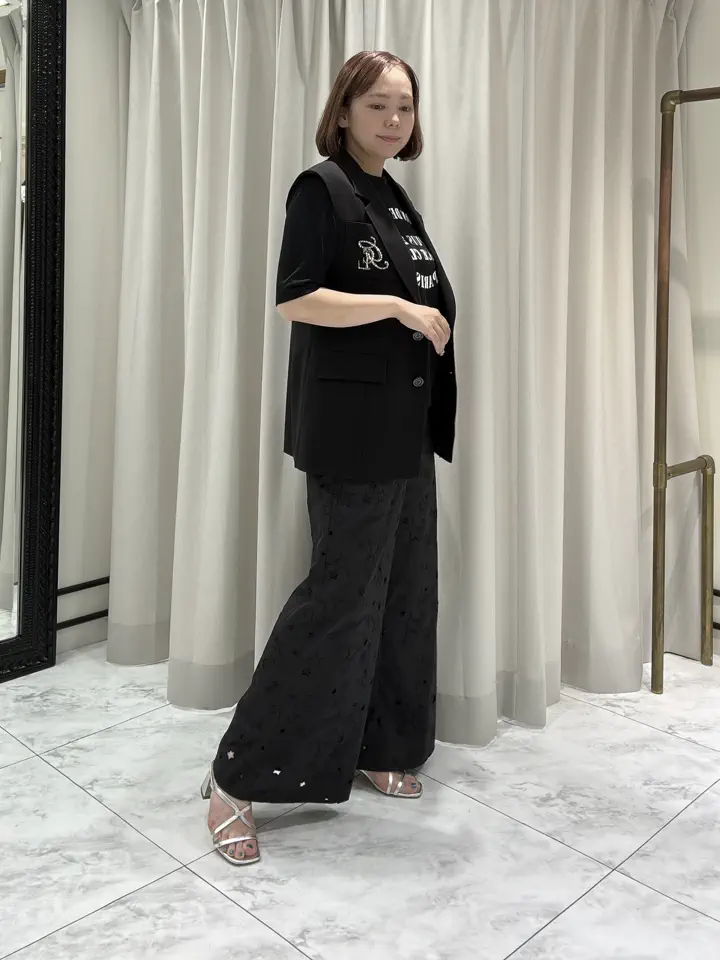GRACE CONTINENTAL Izumi コーディネート画像