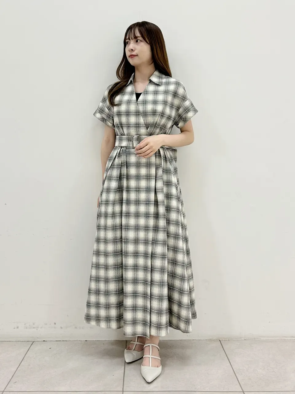 GRACE CONTINENTAL Miu Akamatsu コーディネート画像