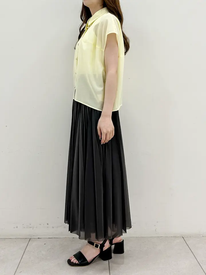 GRACE CONTINENTAL Miu Akamatsu コーディネート画像