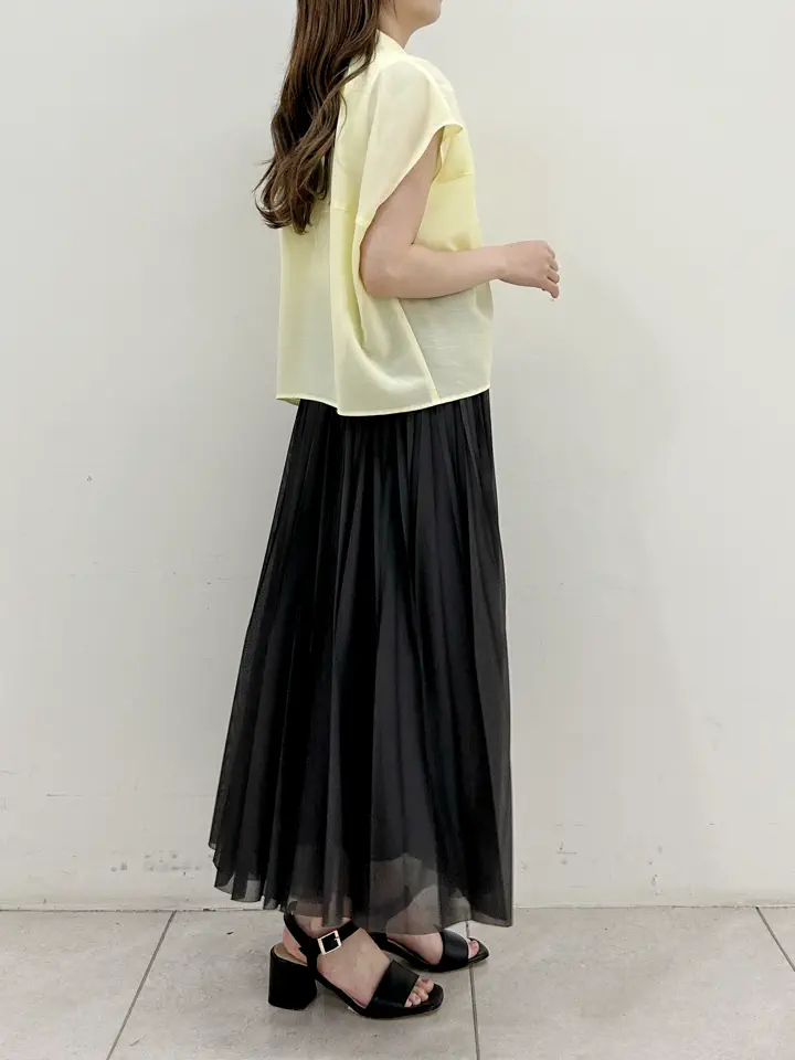 GRACE CONTINENTAL Miu Akamatsu コーディネート画像