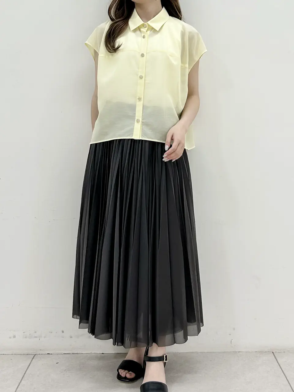 GRACE CONTINENTAL Miu Akamatsu コーディネート画像