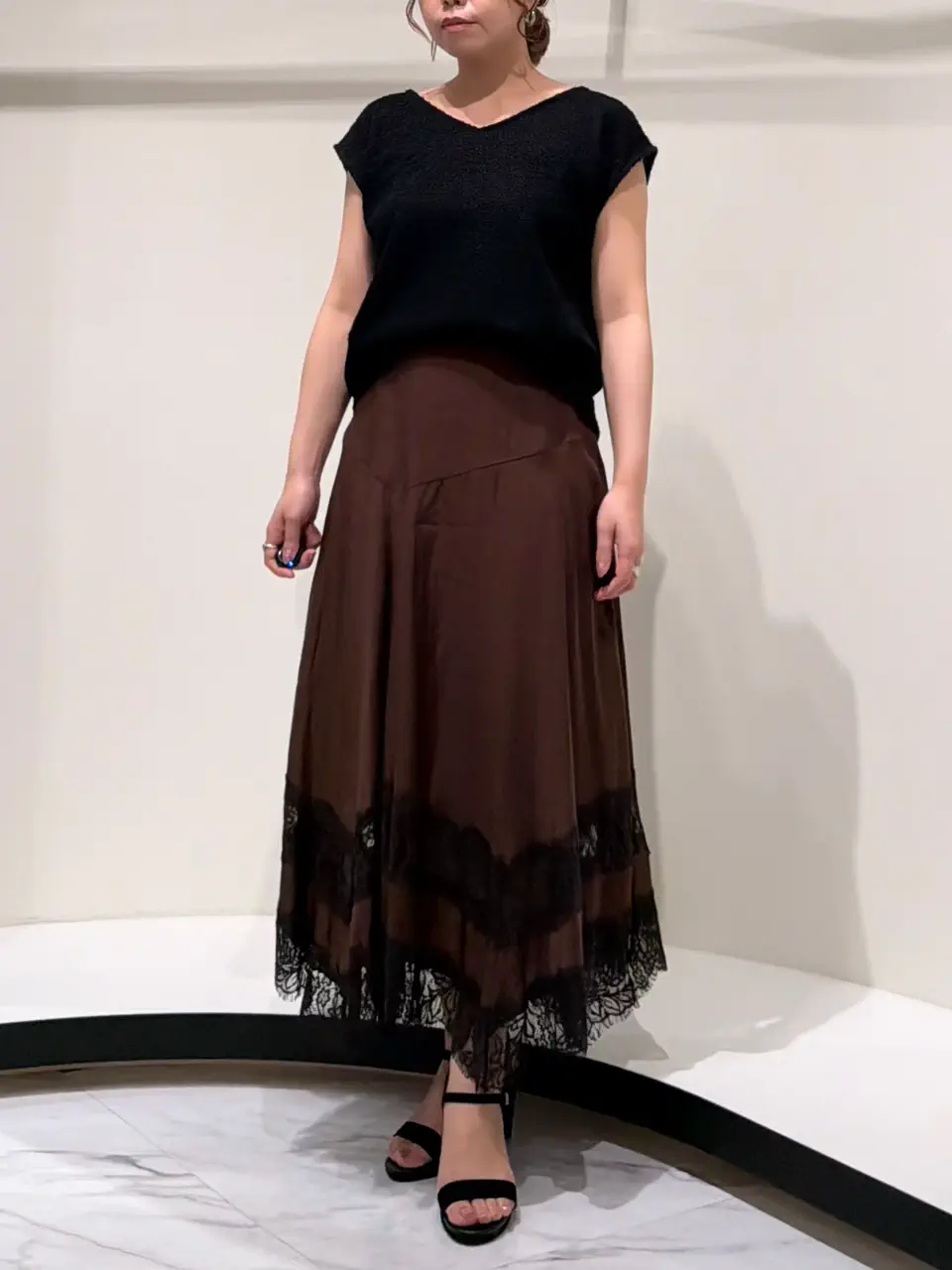 GRACE CONTINENTAL くまさか コーディネート画像