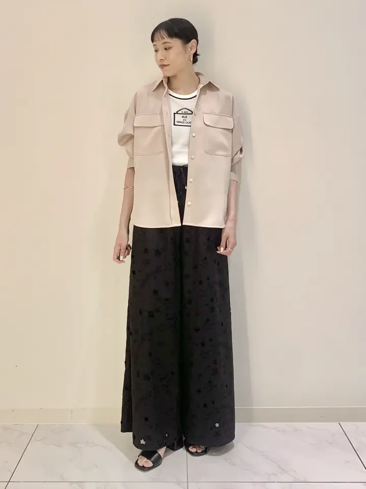 GRACE CONTINENTAL haruka iwasaki コーディネート画像