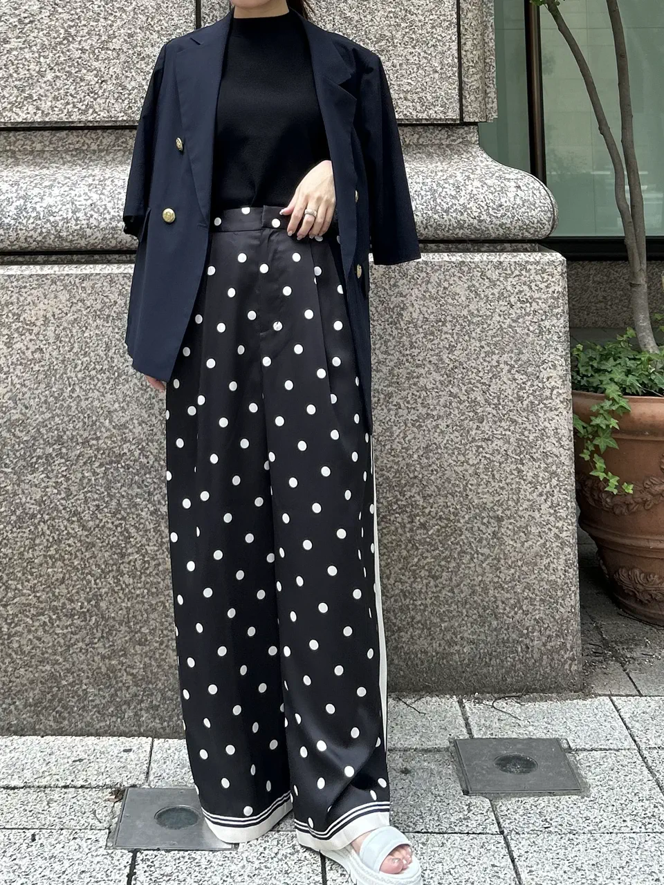 GRACE CONTINENTAL ERINA KATO コーディネート画像