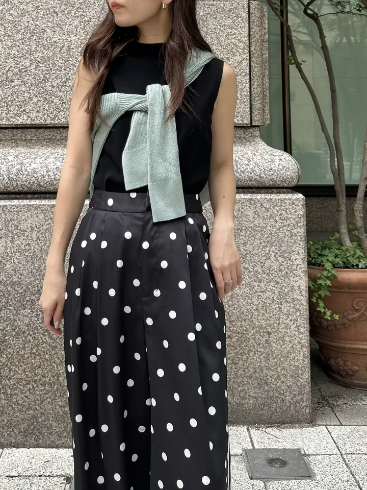 GRACE CONTINENTAL ERINA KATO コーディネート画像