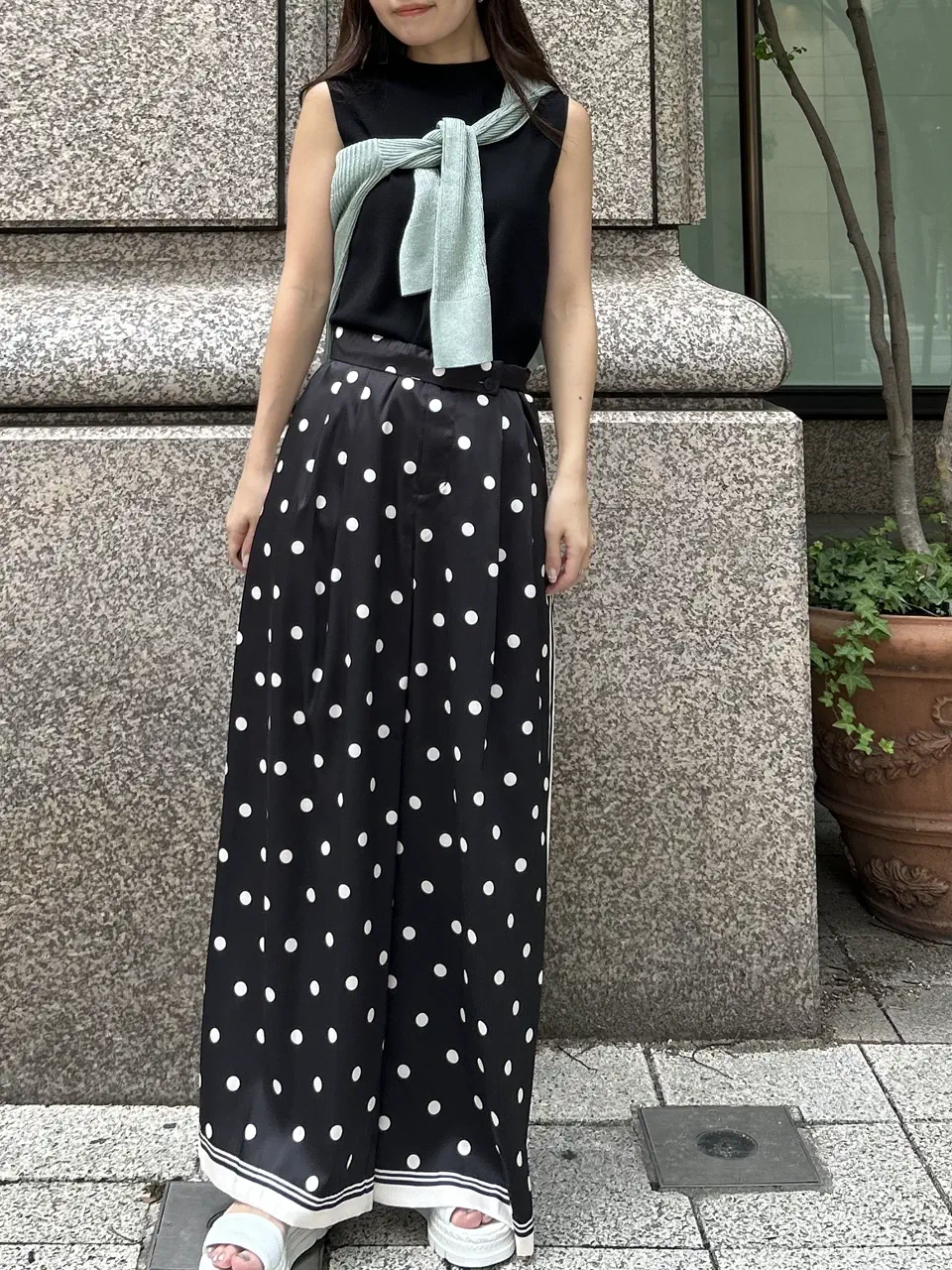 GRACE CONTINENTAL ERINA KATO コーディネート画像