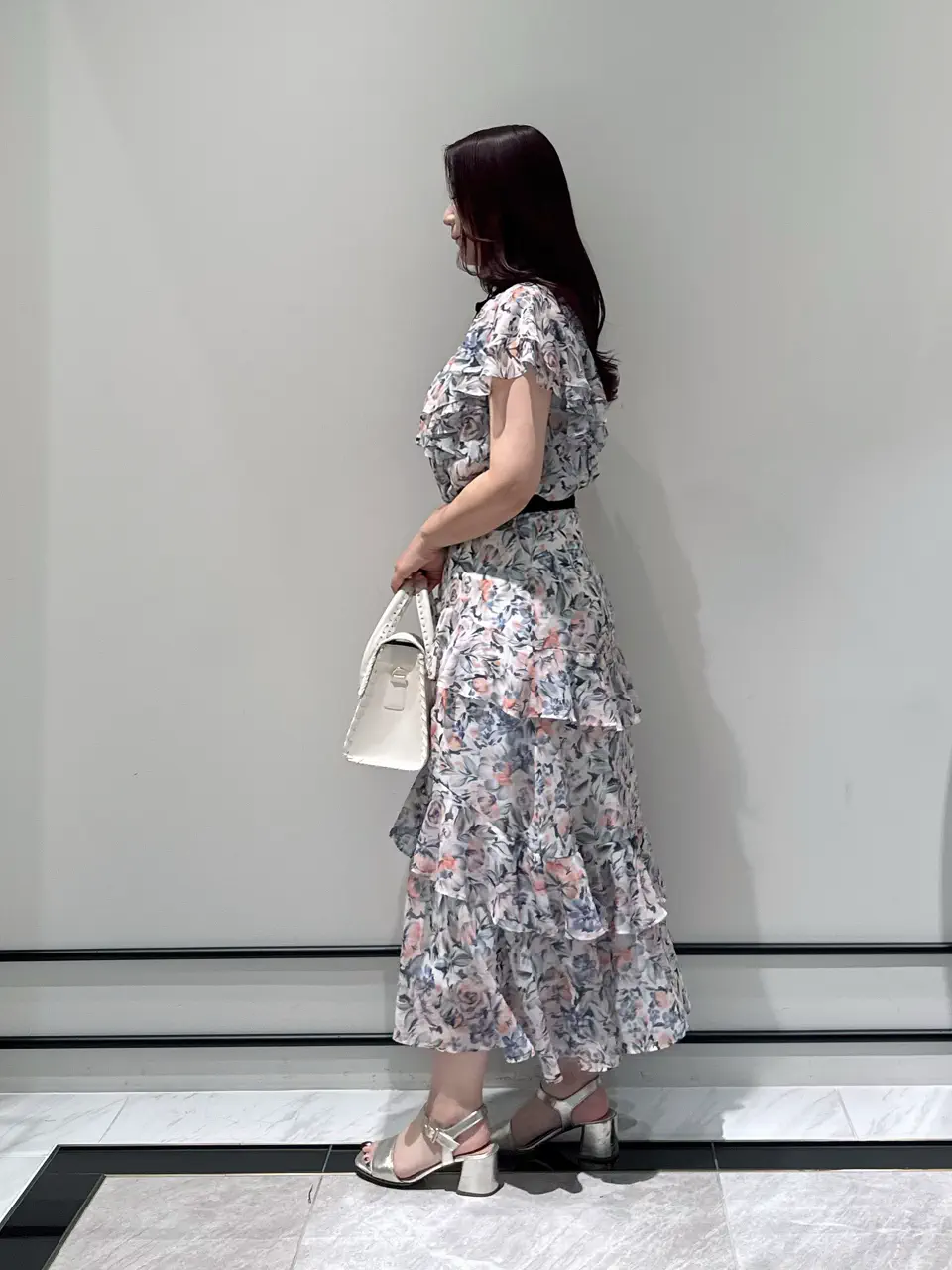 GRACE CONTINENTAL MOMOKO コーディネート画像