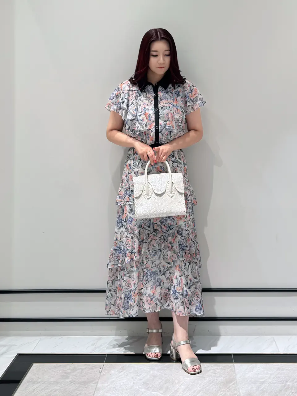 GRACE CONTINENTAL MOMOKO コーディネート画像