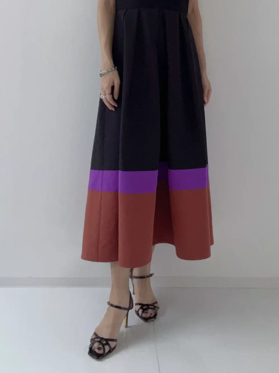 GRACE CONTINENTAL  Sekine コーディネート画像