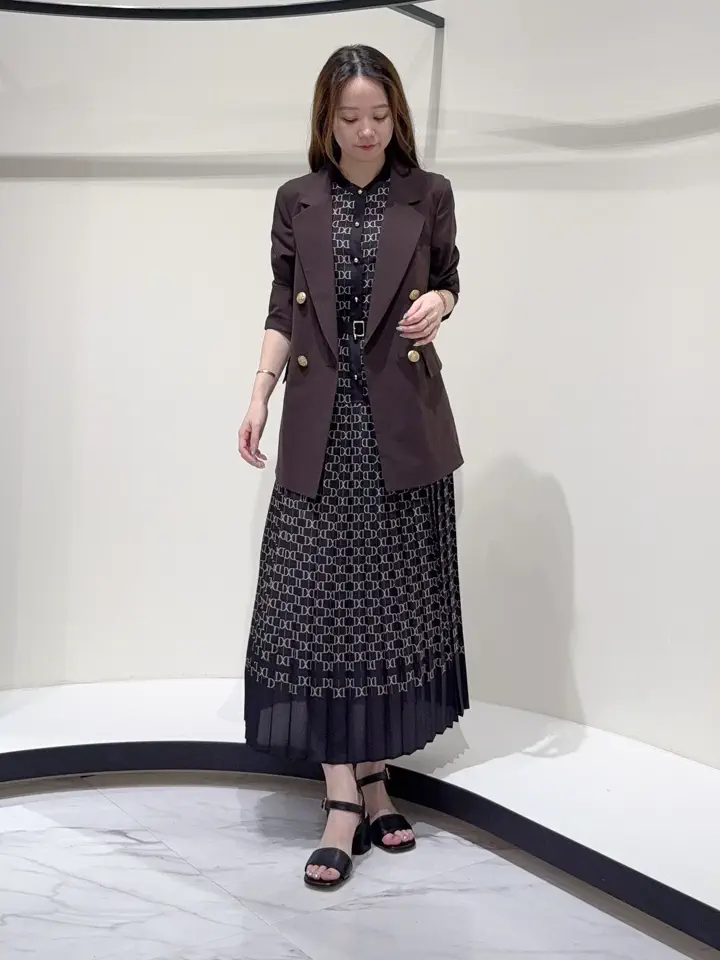 GRACE CONTINENTAL Suzuka コーディネート画像