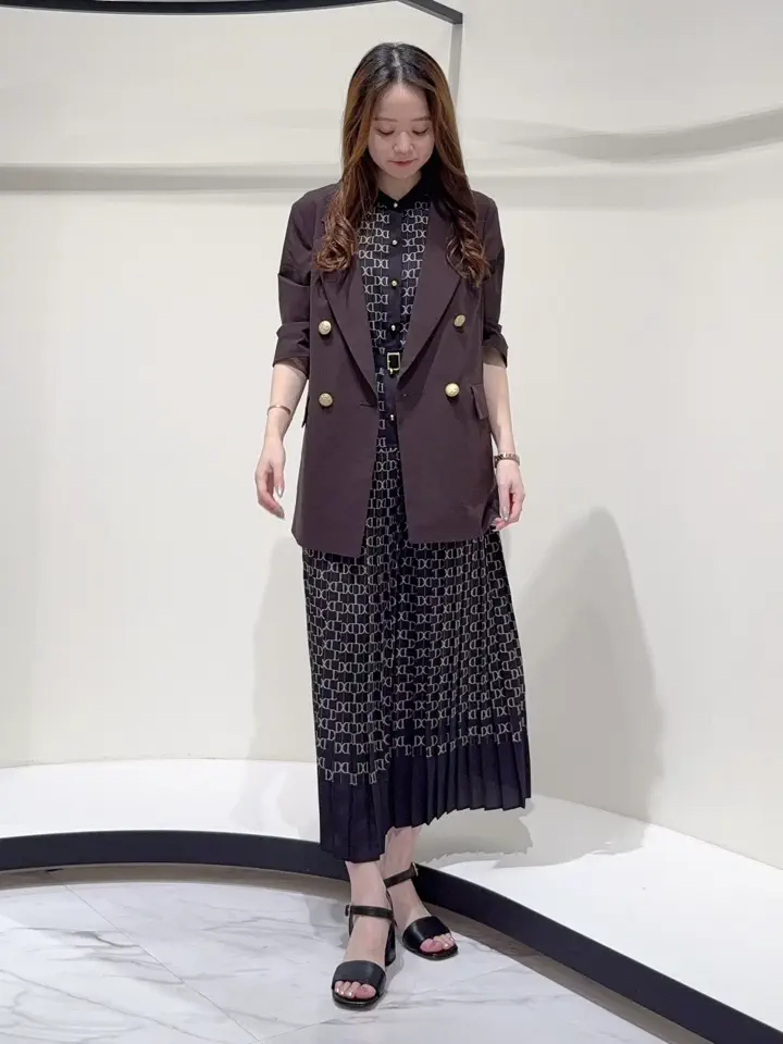 GRACE CONTINENTAL Suzuka コーディネート画像