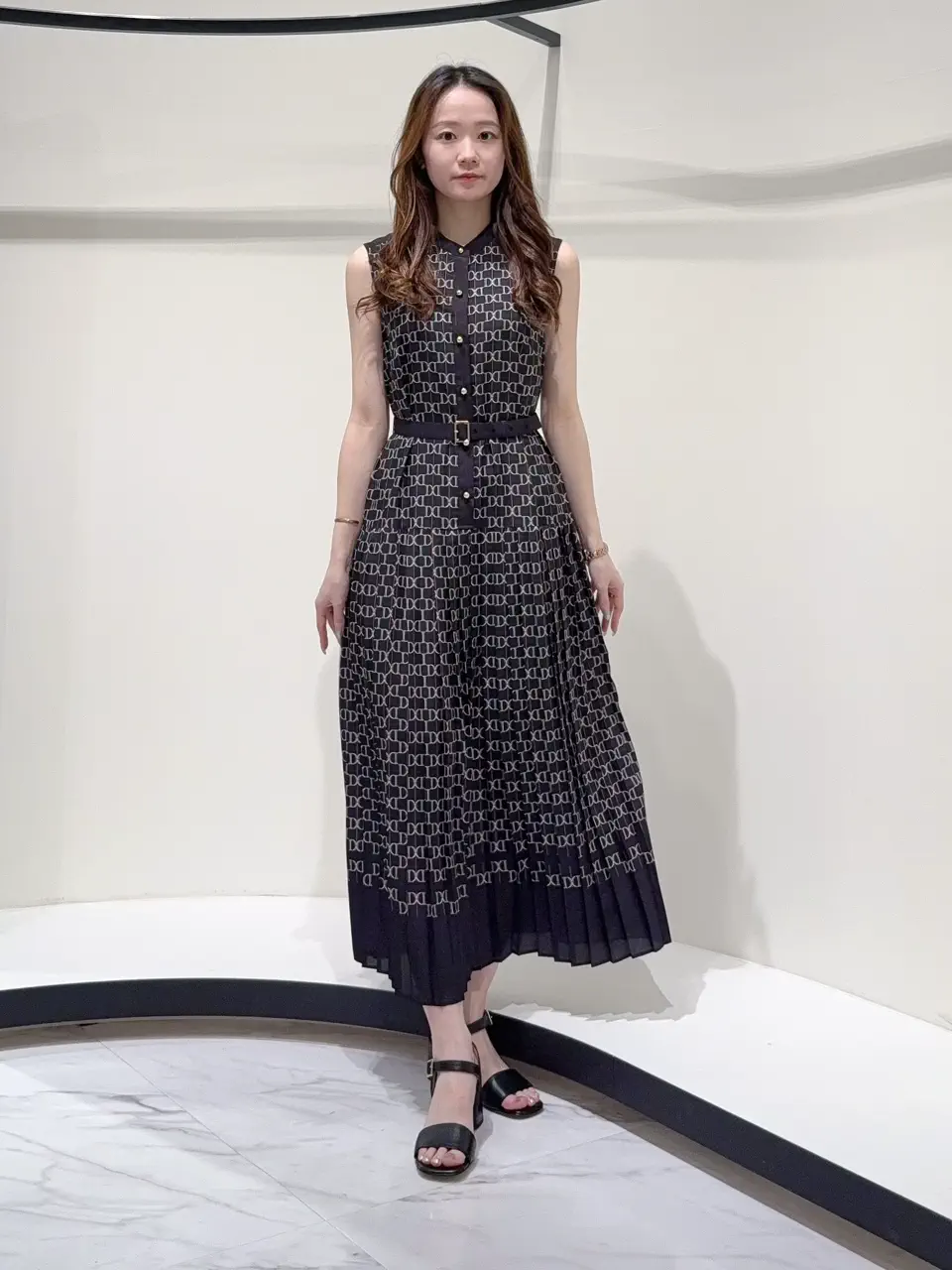 GRACE CONTINENTAL Suzuka コーディネート画像