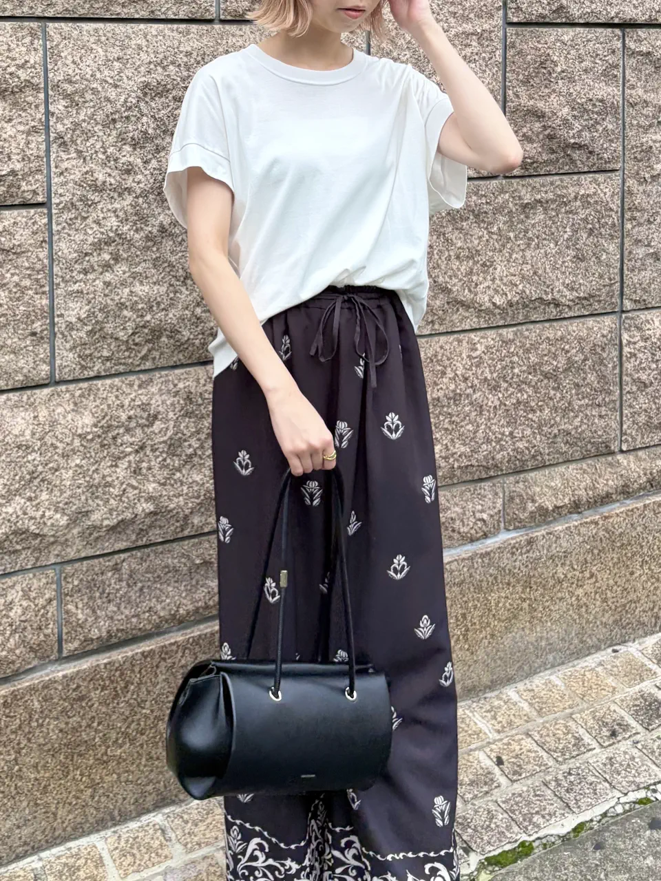 GRACE CONTINENTAL Abe コーディネート画像