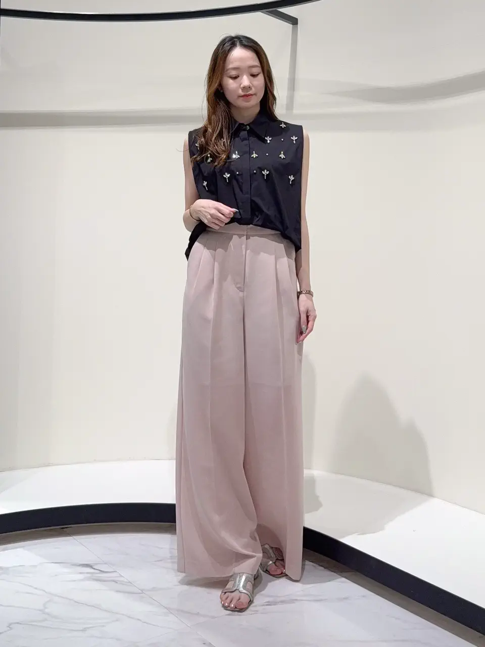 GRACE CONTINENTAL Suzuka コーディネート画像
