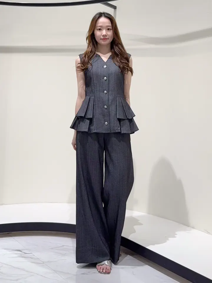 GRACE CONTINENTAL Suzuka コーディネート画像