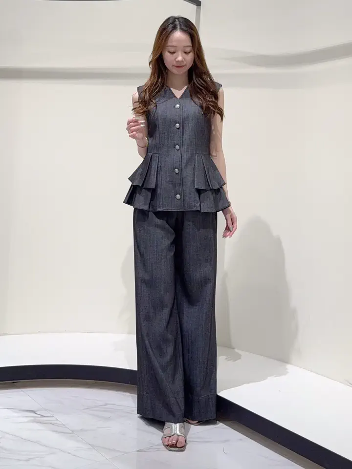 GRACE CONTINENTAL Suzuka コーディネート画像