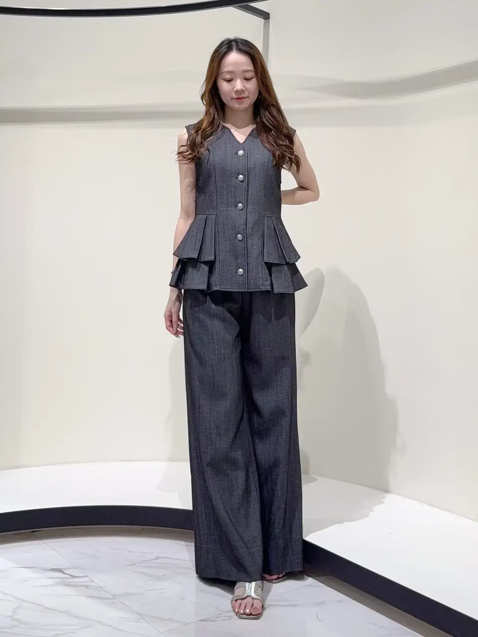 GRACE CONTINENTAL Suzuka コーディネート画像