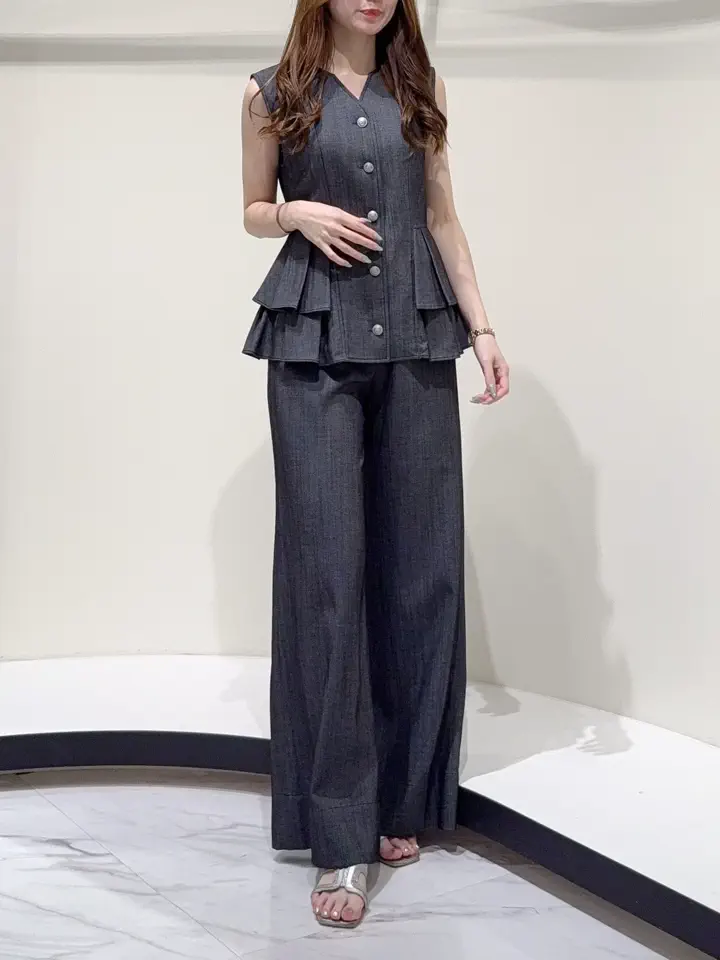 GRACE CONTINENTAL Suzuka コーディネート画像