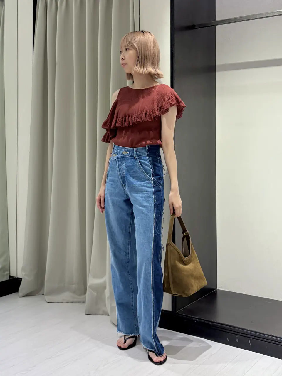 GRACE CONTINENTAL Abe コーディネート画像