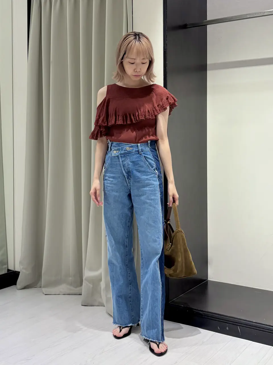 GRACE CONTINENTAL Abe コーディネート画像