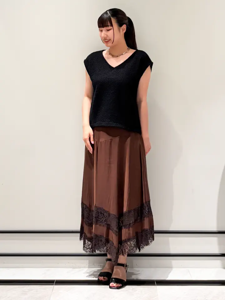 GRACE CONTINENTAL CHISAKO.S コーディネート画像