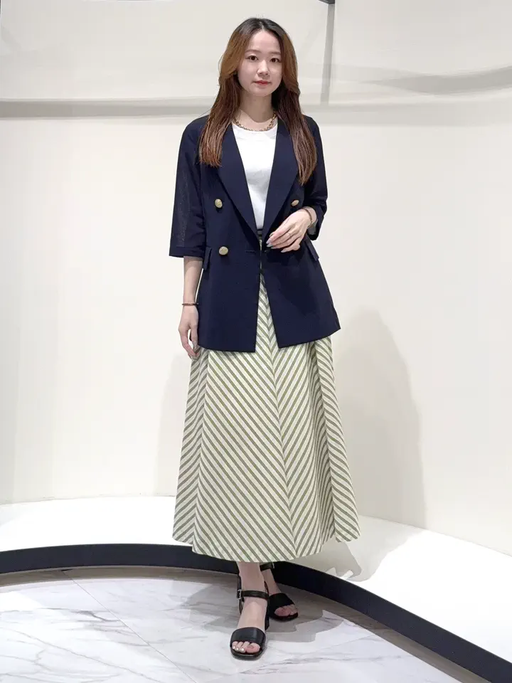 GRACE CONTINENTAL Suzuka コーディネート画像