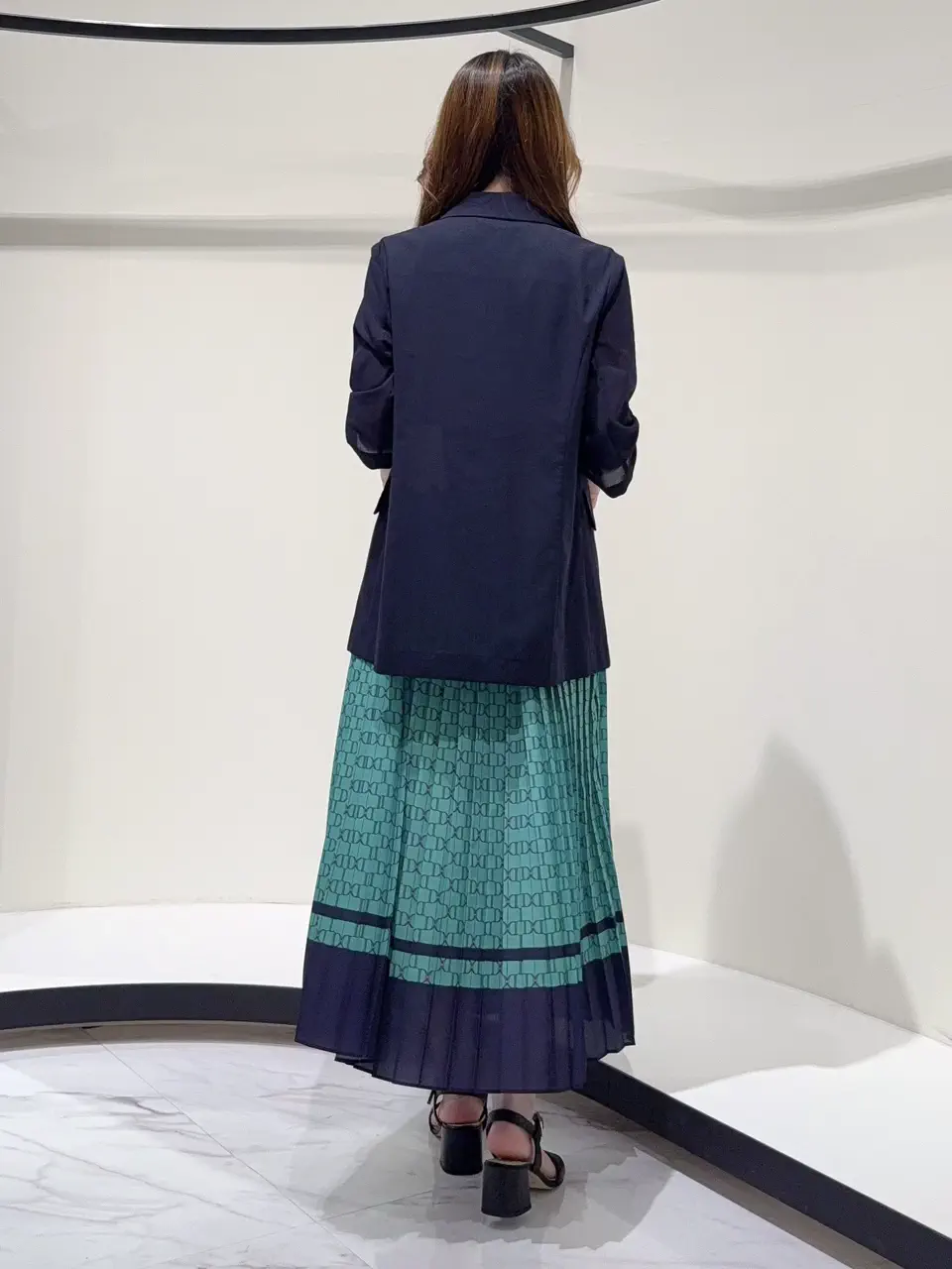 GRACE CONTINENTAL Suzuka コーディネート画像