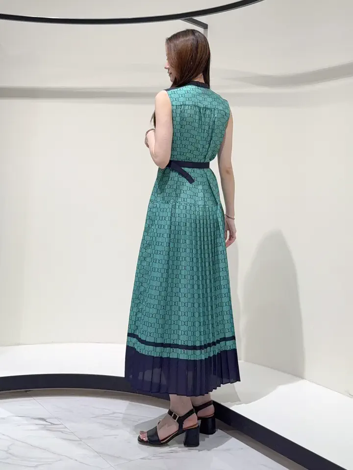 GRACE CONTINENTAL Suzuka コーディネート画像