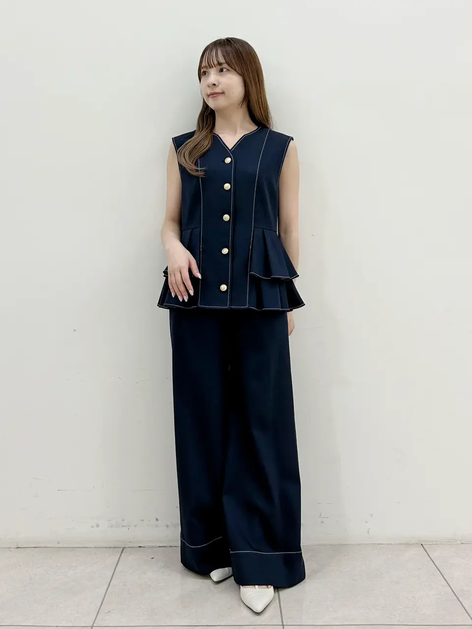 GRACE CONTINENTAL Miu Akamatsu コーディネート画像